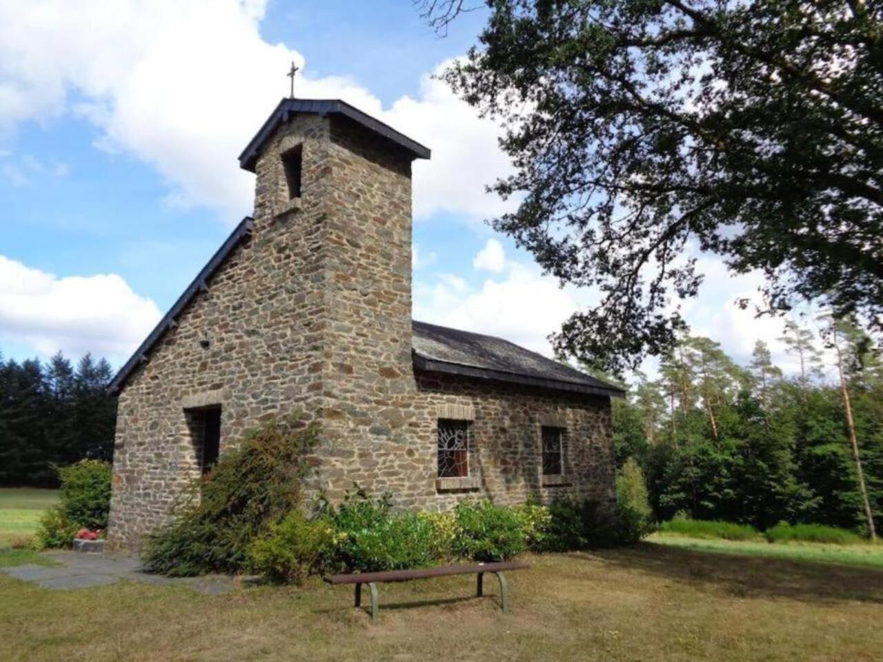 Le Sentier Des Lavandes Vresse-sur-Semois Bagian luar foto